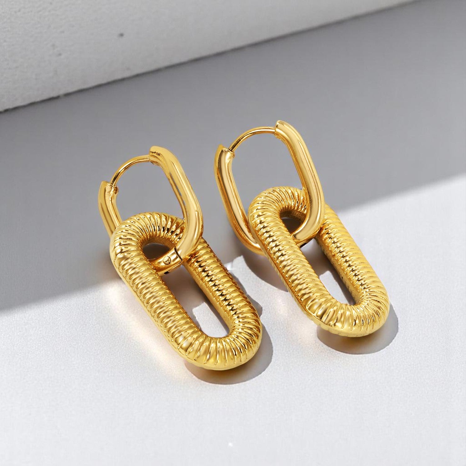 Aria Oval Shaped Stripe Earring