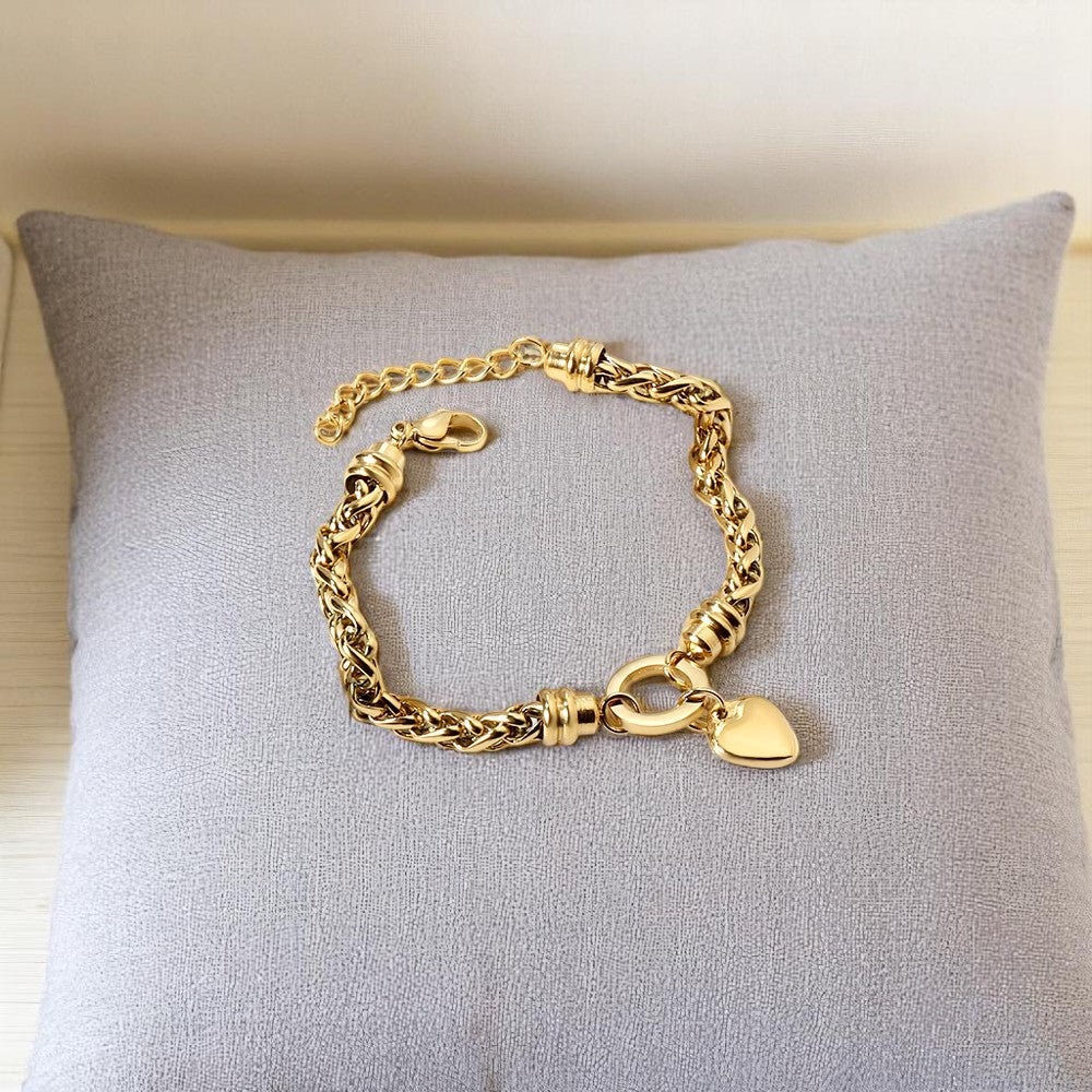 Julia Heart Charm Bracelet