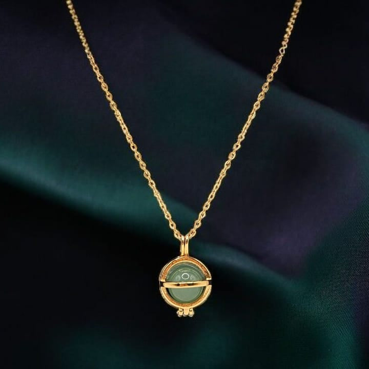 Stone Keeper Necklace with Green Aventurine
